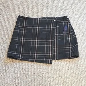 Women 2X NWT Flannel Wrap Skirt Casual Soft Skirt Work Dorm Side Zip Plaid Short